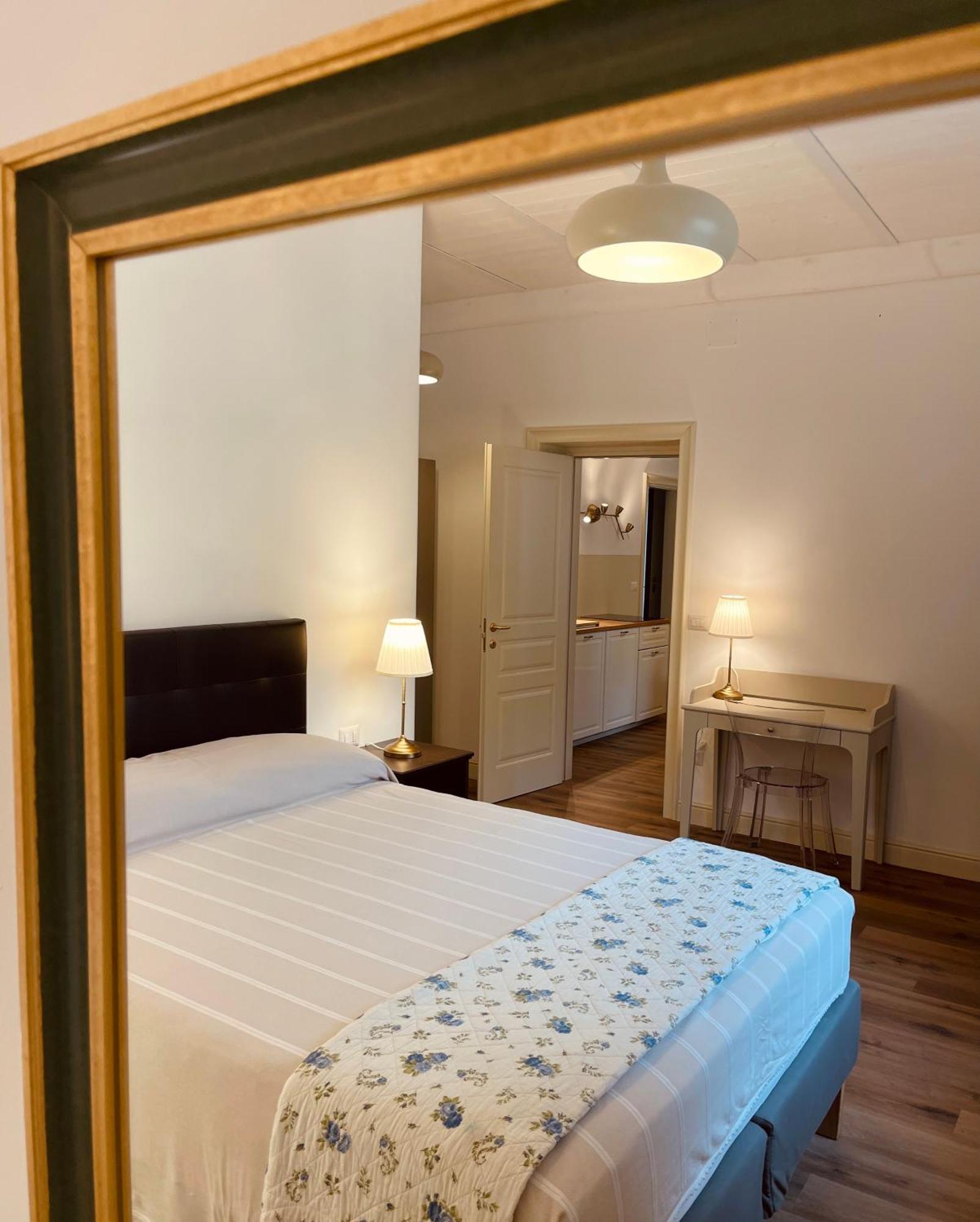 Hotel Palazzo Pitagora Taranto Esterno foto