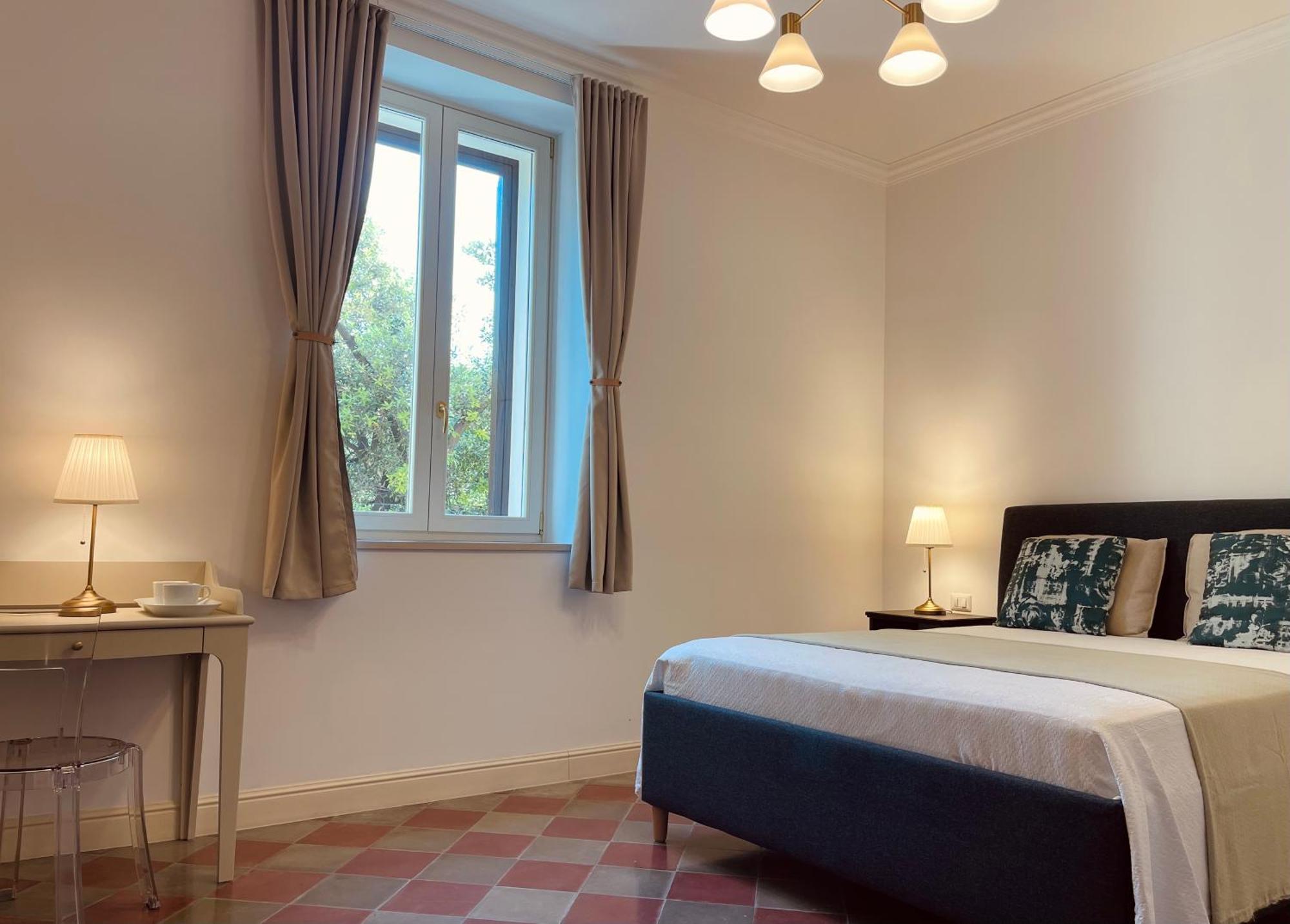 Hotel Palazzo Pitagora Taranto Esterno foto